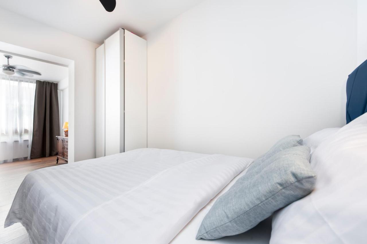 Apartments Sanja-New Renovated Ровинь Экстерьер фото